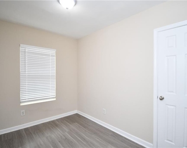 639 Mill Stone Bluff - Photo Thumbnail 2
