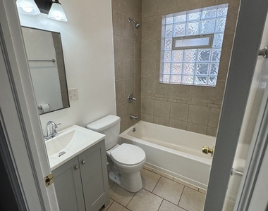 3434 W Le Moyne Street - Photo Thumbnail 9