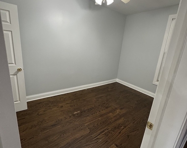 3434 W Le Moyne Street - Photo Thumbnail 8
