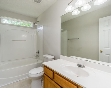 5765 Ridge Stone Way - Photo Thumbnail 12