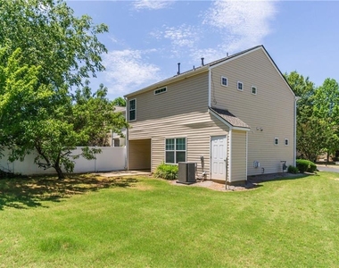 5765 Ridge Stone Way - Photo Thumbnail 19