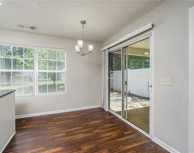 5765 Ridge Stone Way - Photo Thumbnail 5
