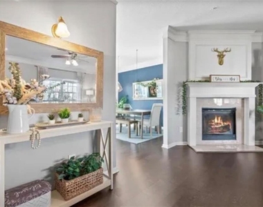 615 Market Place Lane - Photo Thumbnail 6
