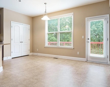 1010 Chelsey Way - Photo Thumbnail 17