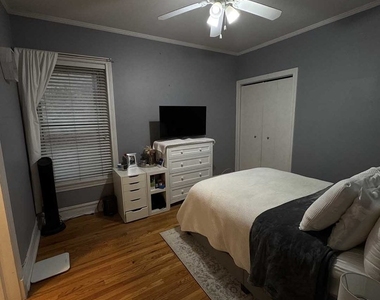 408 W Briar Place - Photo Thumbnail 9