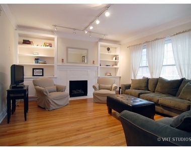 408 W Briar Place - Photo Thumbnail 2