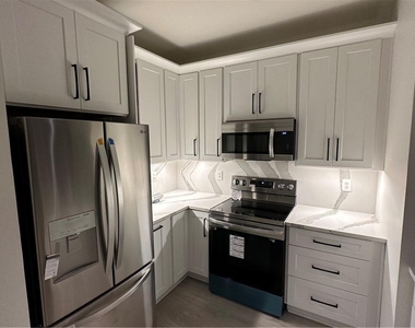 821 Ralph Mcgill Boulevard Ne - Photo Thumbnail 14