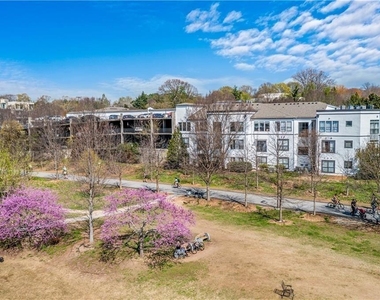 821 Ralph Mcgill Boulevard Ne - Photo Thumbnail 33