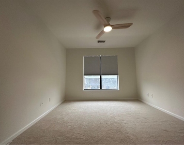 821 Ralph Mcgill Boulevard Ne - Photo Thumbnail 11