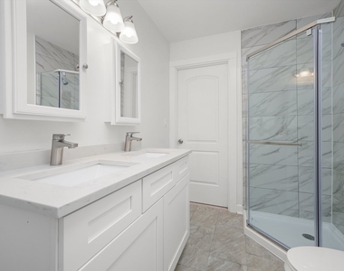 9771 W 143rd Street - Photo Thumbnail 20