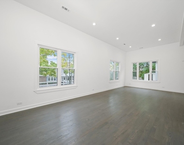 9771 W 143rd Street - Photo Thumbnail 12
