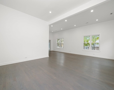 9771 W 143rd Street - Photo Thumbnail 16