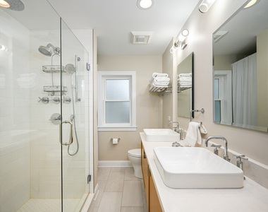 530 Anthony Street - Photo Thumbnail 11