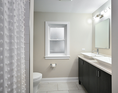 530 Anthony Street - Photo Thumbnail 14