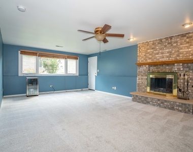 16409 Winding Creek Road - Photo Thumbnail 14