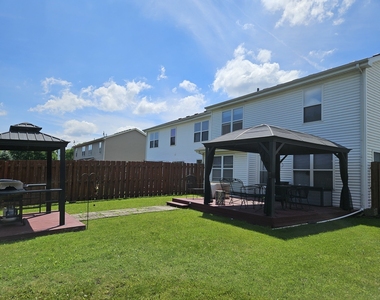 2513 Sumac Drive - Photo Thumbnail 11