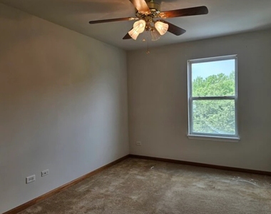 2513 Sumac Drive - Photo Thumbnail 7