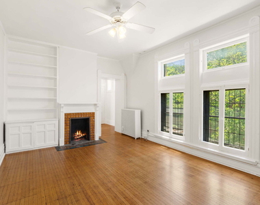 532 W Fullerton Parkway - Photo Thumbnail 15