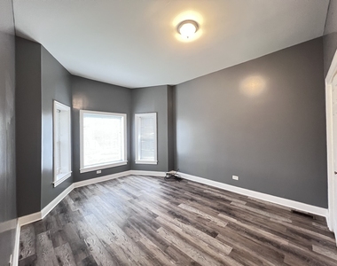 7057 S Normal Boulevard - Photo Thumbnail 2