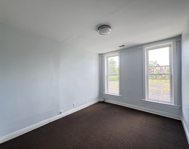 7024 S Wentworth Avenue - Photo Thumbnail 9