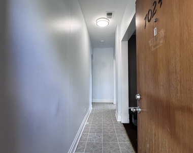 7024 S Wentworth Avenue - Photo Thumbnail 2