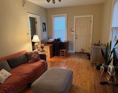2418 N Western Avenue - Photo Thumbnail 2