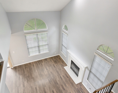 1175 Regency Drive - Photo Thumbnail 11