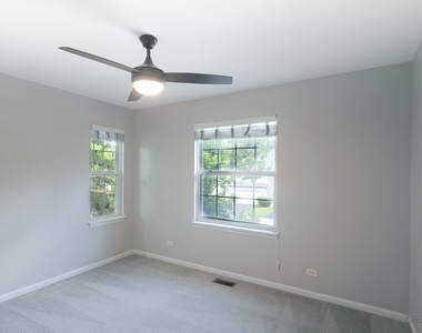 2436 Madiera Lane - Photo Thumbnail 9