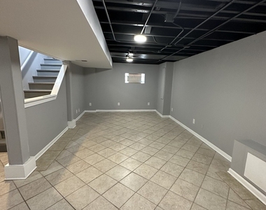 18108 Oakwood Avenue - Photo Thumbnail 10