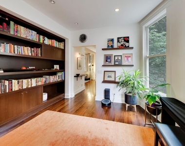 2010 W Bradley Place - Photo Thumbnail 19