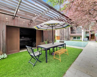 2010 W Bradley Place - Photo Thumbnail 54