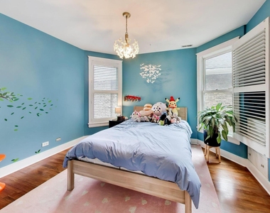 2010 W Bradley Place - Photo Thumbnail 29