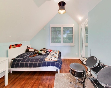 2010 W Bradley Place - Photo Thumbnail 37