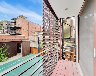 2010 W Bradley Place - Photo Thumbnail 22