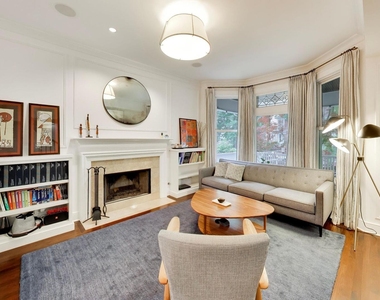 2010 W Bradley Place - Photo Thumbnail 5
