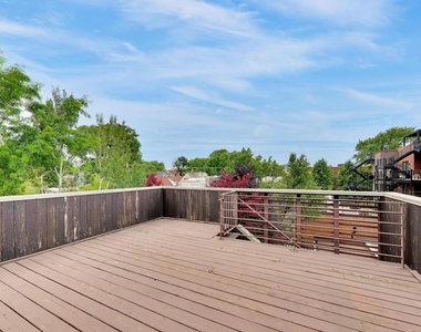 2010 W Bradley Place - Photo Thumbnail 40
