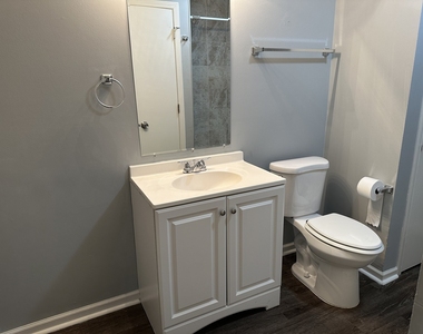 1545 W Crystal Rock Court - Photo Thumbnail 14