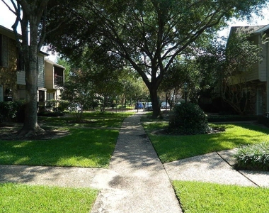 6645 Wanda Lane - Photo Thumbnail 21