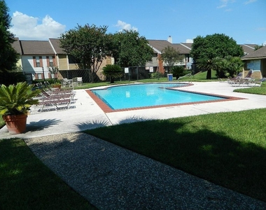 6645 Wanda Lane - Photo Thumbnail 19