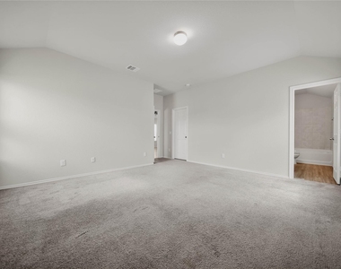 3602 Conquest Circle - Photo Thumbnail 10