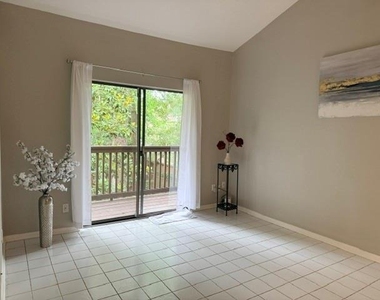 11711 Memorial Drive - Photo Thumbnail 2