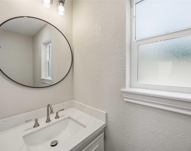 5702 Old Lodge Drive - Photo Thumbnail 25