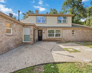 5702 Old Lodge Drive - Photo Thumbnail 29