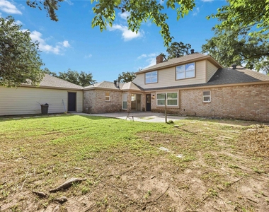 5702 Old Lodge Drive - Photo Thumbnail 28