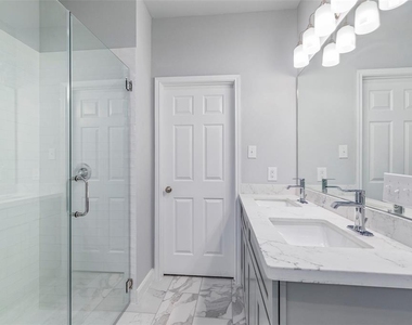 7655 Ameswood Road - Photo Thumbnail 17