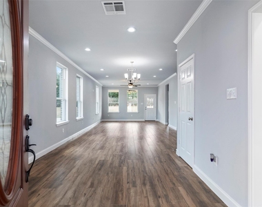 7655 Ameswood Road - Photo Thumbnail 6