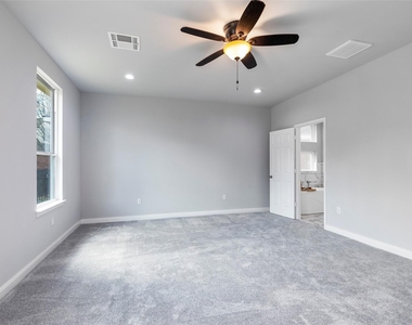 7655 Ameswood Road - Photo Thumbnail 3