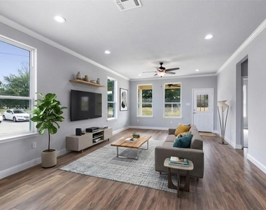 7655 Ameswood Road - Photo Thumbnail 10