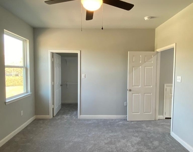 7655 Ameswood Road - Photo Thumbnail 20
