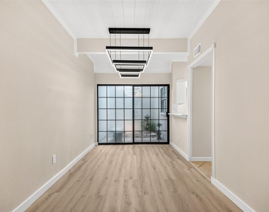 5328 Brownway Street - Photo Thumbnail 6